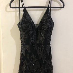 Betsy & Adam Black Sequin Dress, size 4